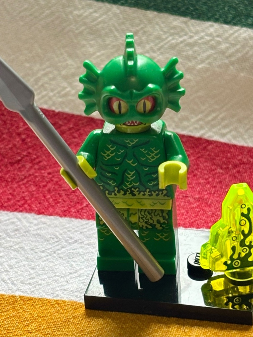 LEGO MONSTER FIGHTERS "Swamp Creature" mof014 With stand & accessories.